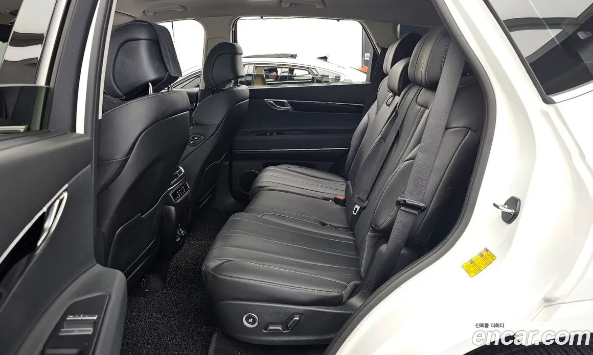 Genesis GV80 2024 2.5 автомат (гидро), фото 16 Genesis GV80 2024 2.5 автомат (гидро), фото 16