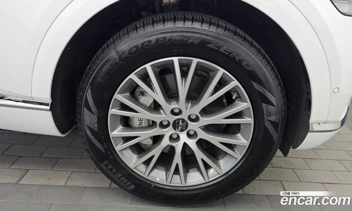Genesis GV80 2024 2.5 автомат (гидро), фото 7 Genesis GV80 2024 2.5 автомат (гидро), фото 7