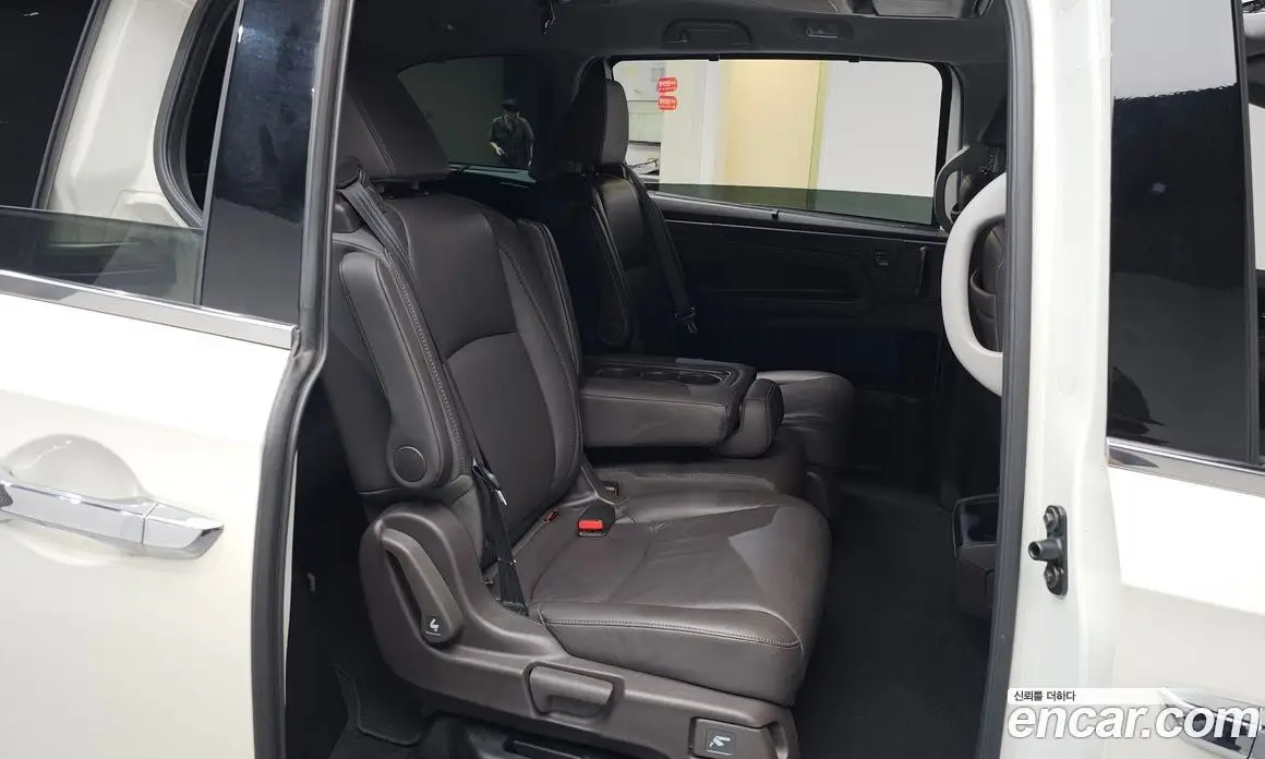 Honda Odyssey 2018 3.5 автомат (гидро), фото 18