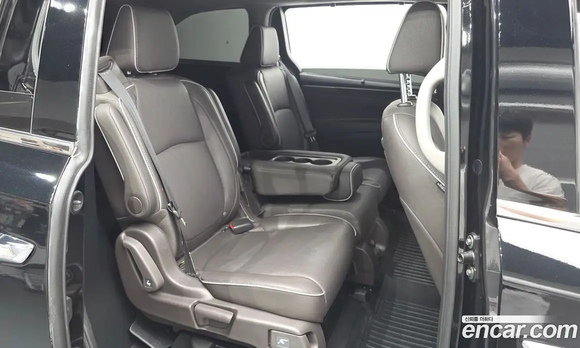 Honda Odyssey 2021 3.5 автомат (гидро), фото 16 Honda Odyssey 2021 3.5 автомат (гидро), фото 16
