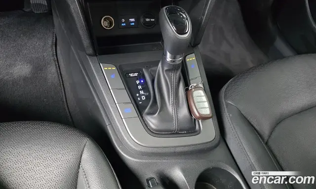 Hyundai Avante 2019 1.6 автомат (гидро), миниатюра 12