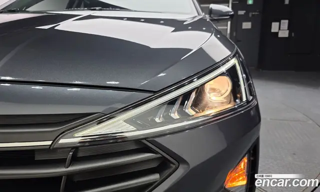 Hyundai Avante 2019 1.6 автомат (гидро), миниатюра 8 Hyundai Avante 2019 1.6 автомат (гидро), миниатюра 8