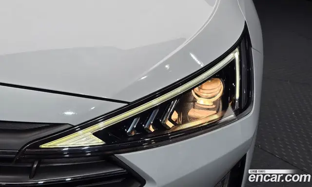 Hyundai Avante 2019 1.6 автомат (гидро), миниатюра 8