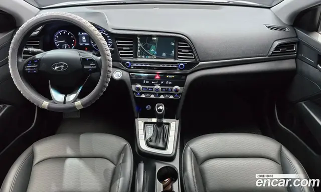 Hyundai Avante 2019 1.6 автомат (гидро), миниатюра 10