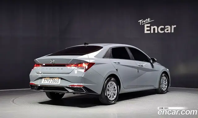 Hyundai Avante 2021 1.6 автомат (гидро), миниатюра 2
