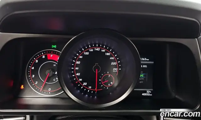 Hyundai Avante 2021 1.6 автомат (гидро), миниатюра 11