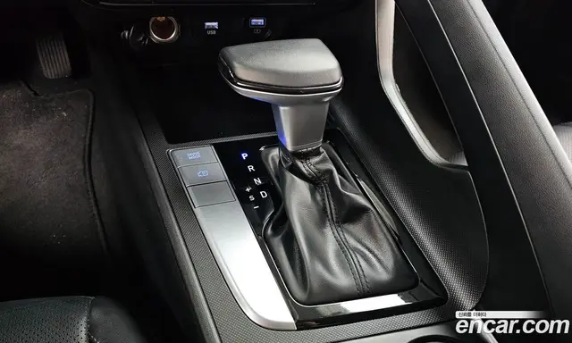 Hyundai Avante 2021 1.6 автомат (гидро), миниатюра 12