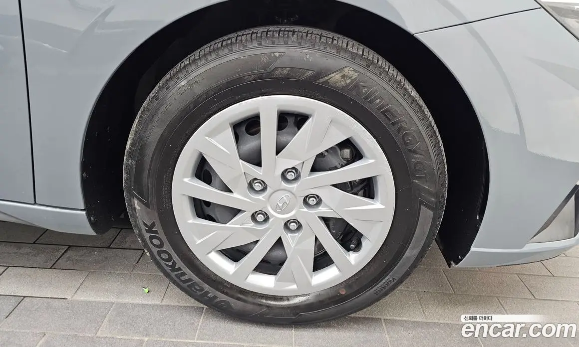 Hyundai Avante 2021 1.6 автомат (гидро), фото 7