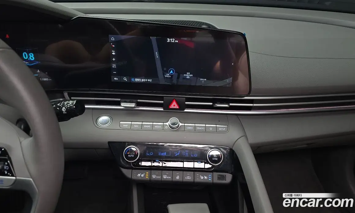 Hyundai Avante 2022 1.6 автомат (гидро), фото 20