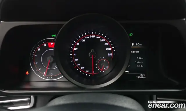 Hyundai Avante 2022 1.6 автомат (гидро), миниатюра 11 Hyundai Avante 2022 1.6 автомат (гидро), миниатюра 11