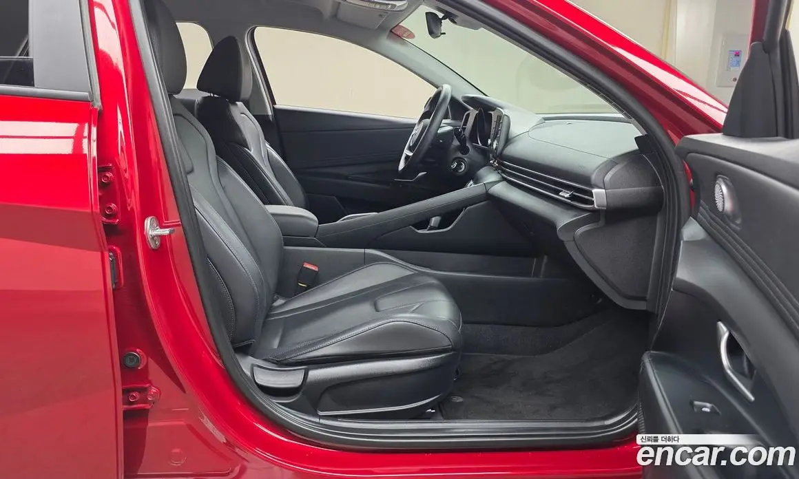 Hyundai Avante 2022 1.6 автомат (гидро), фото 16 Hyundai Avante 2022 1.6 автомат (гидро), фото 16