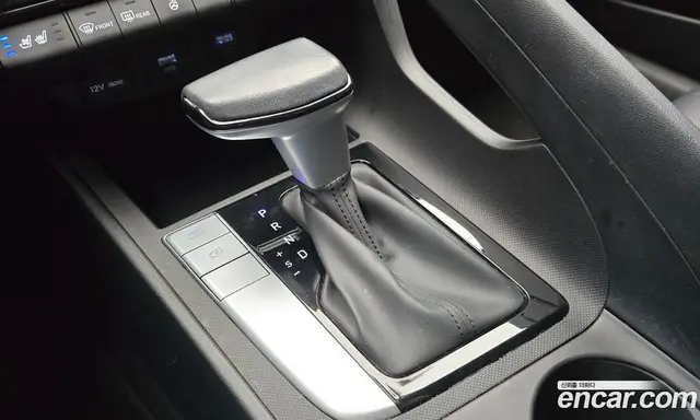 Hyundai Avante 2022 1.6 автомат (гидро), миниатюра 12