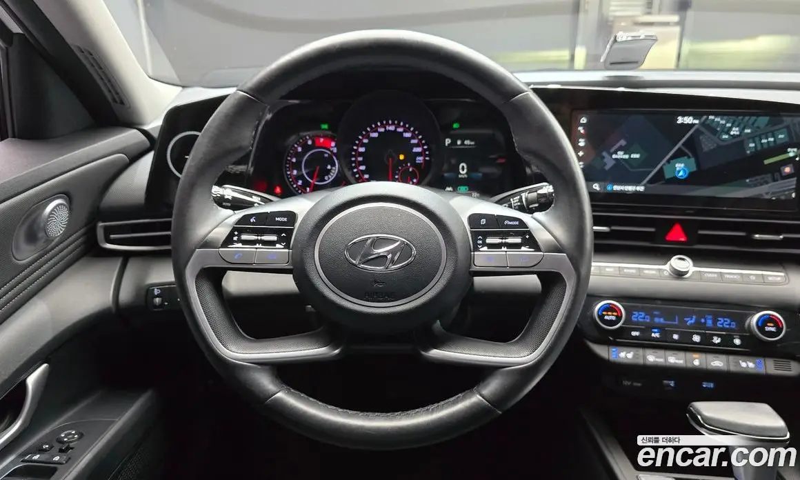 Hyundai Avante 2022 1.6 автомат (гидро), фото 18