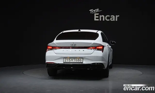 Hyundai Avante 2022 1.6 автомат (гидро), миниатюра 4