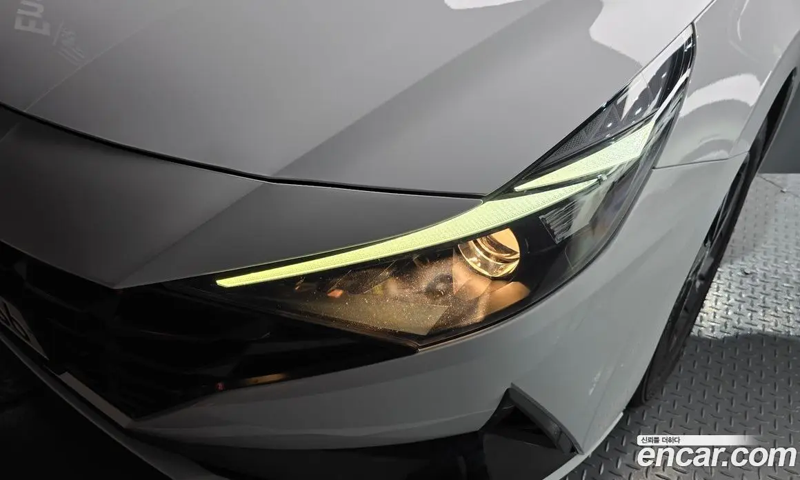 Hyundai Avante 2022 1.6 автомат (гидро), фото 8