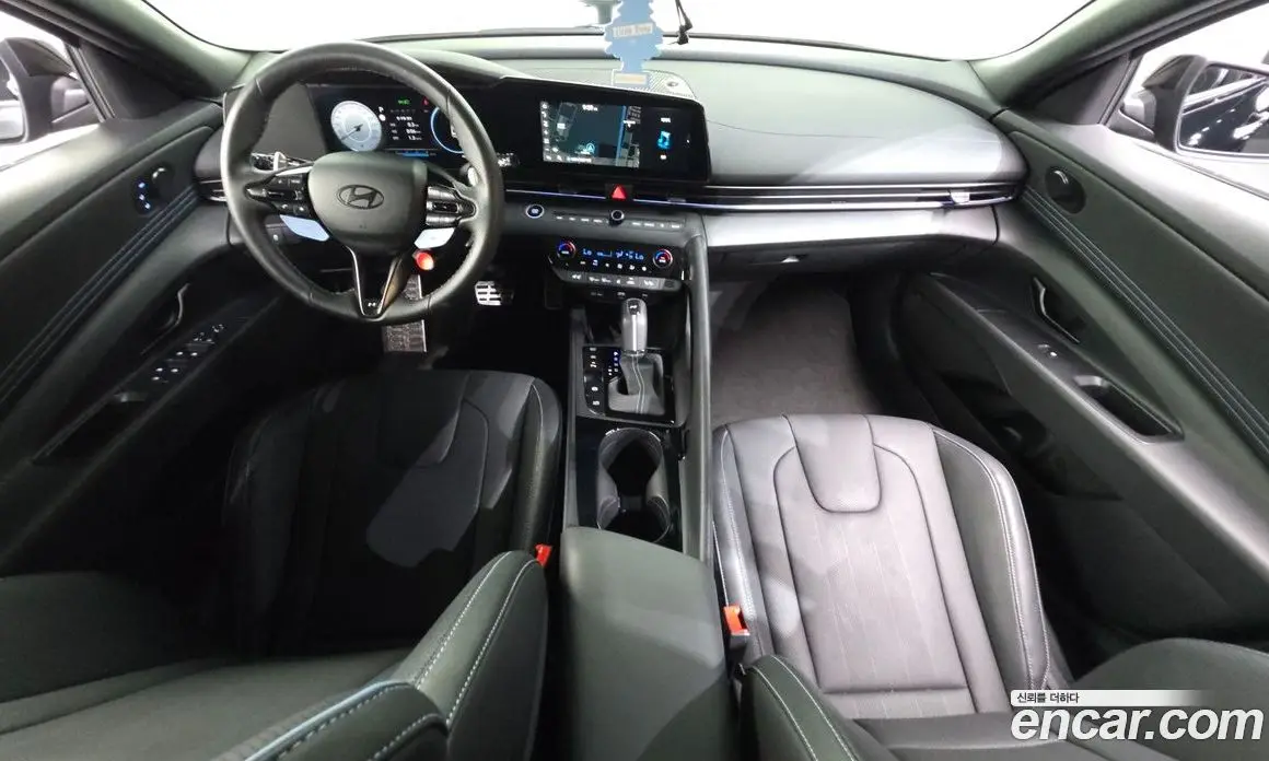 Hyundai Avante 2025 2.0 автомат (гидро), фото 10 Hyundai Avante 2025 2.0 автомат (гидро), фото 10