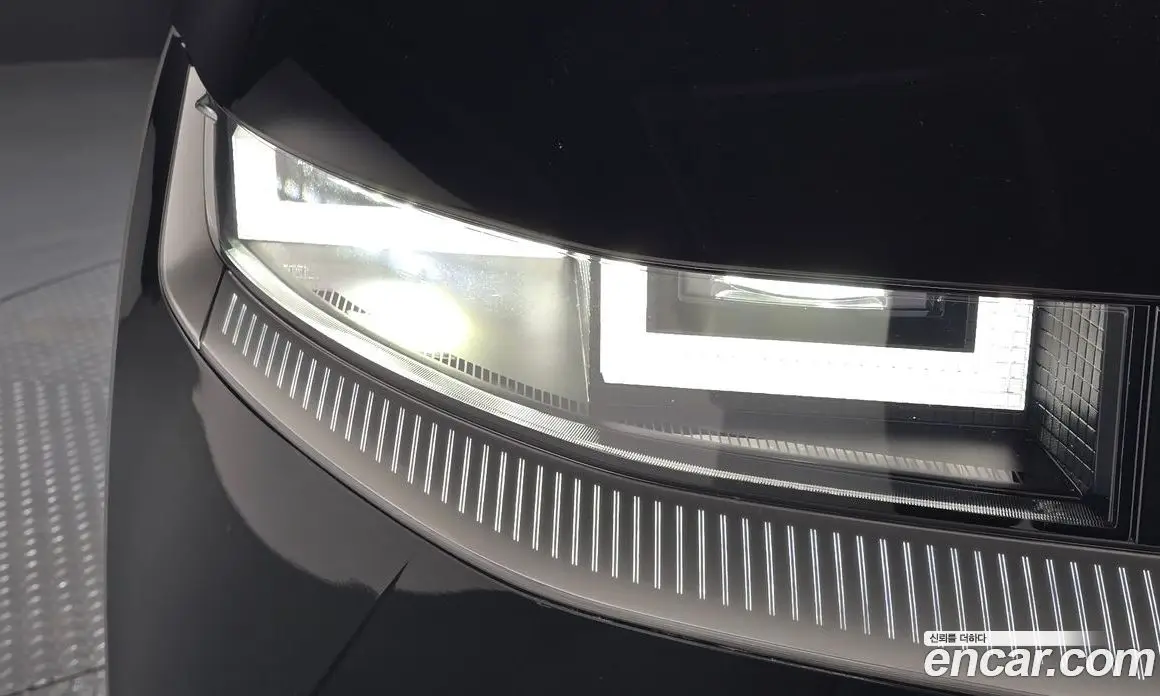 Hyundai Ioniq 5 2025 0.1 автомат (гидро), фото 8 Hyundai Ioniq 5 2025 0.1 автомат (гидро), фото 8