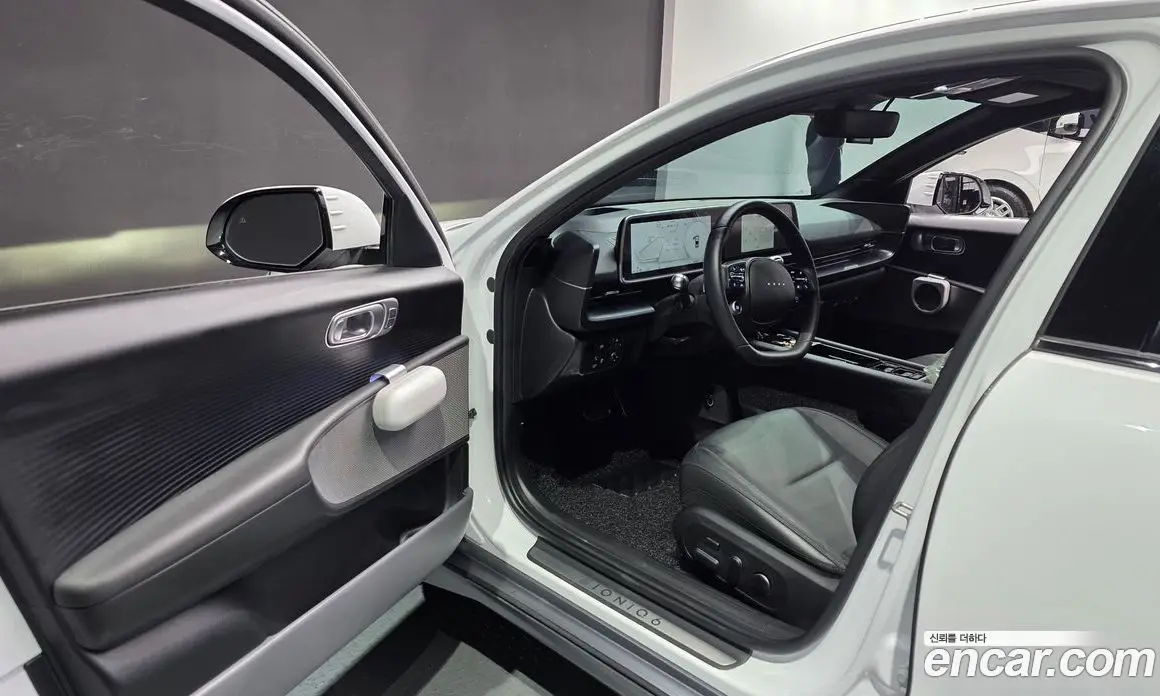 Hyundai Ioniq 6 2023 0.1 автомат (гидро), фото 13