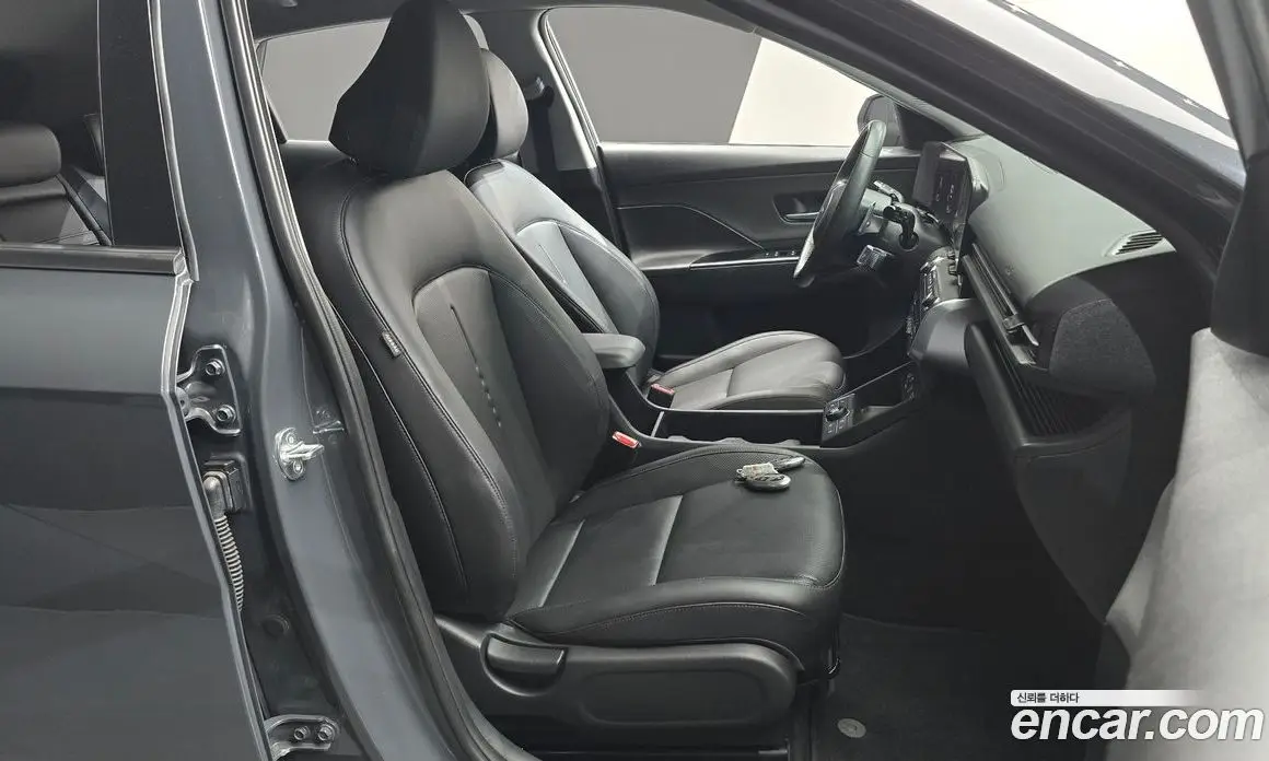 Hyundai Kona 2023 1.6 автомат (гидро), фото 16 Hyundai Kona 2023 1.6 автомат (гидро), фото 16