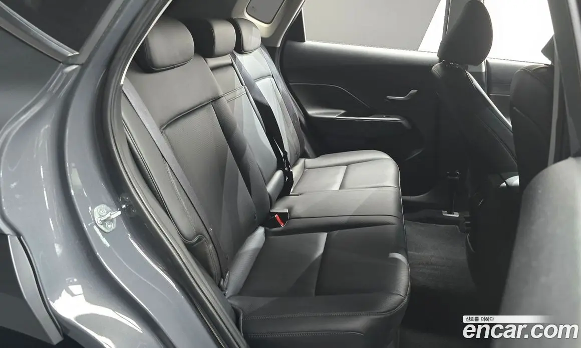 Hyundai Kona 2023 1.6 автомат (гидро), фото 17 Hyundai Kona 2023 1.6 автомат (гидро), фото 17