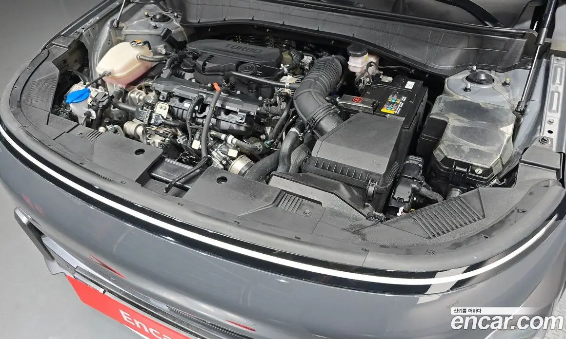 Hyundai Kona 2023 1.6 автомат (гидро), фото 6 Hyundai Kona 2023 1.6 автомат (гидро), фото 6