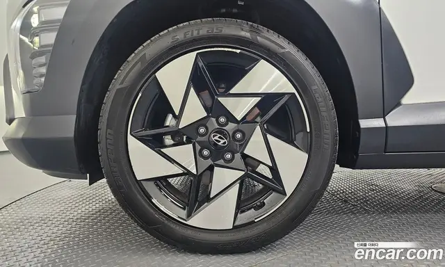 Hyundai Kona 2024 1.6 автомат (гидро), миниатюра 5 Hyundai Kona 2024 1.6 автомат (гидро), миниатюра 5