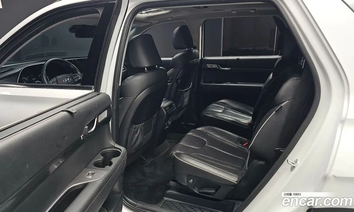 Hyundai Palisade 2021 2.2 автомат (гидро), фото 17