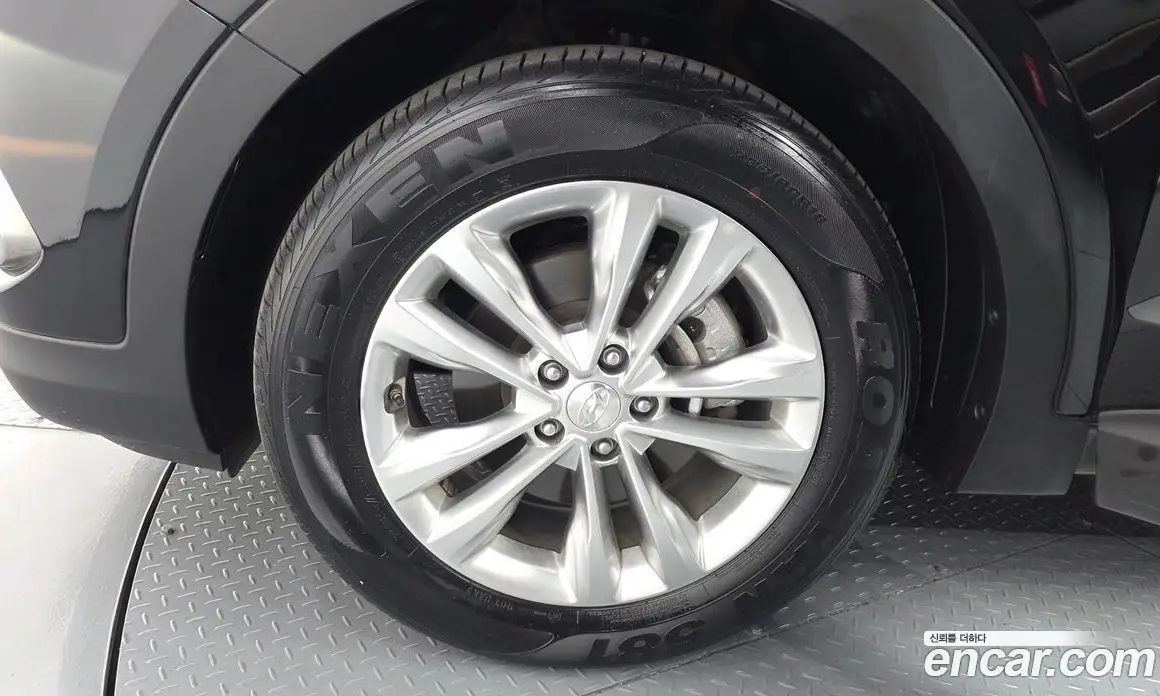 Hyundai Santa Fe 2018 2.0 автомат (гидро), фото 5