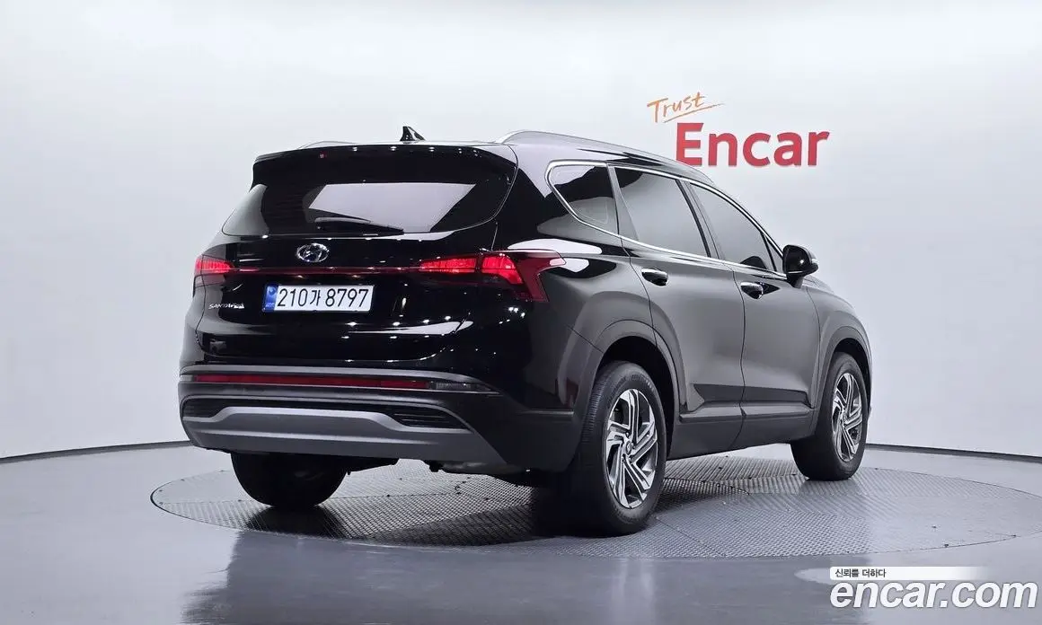 Hyundai Santa Fe 2021 2.2 автомат (гидро), фото 2 Hyundai Santa Fe 2021 2.2 автомат (гидро), фото 2
