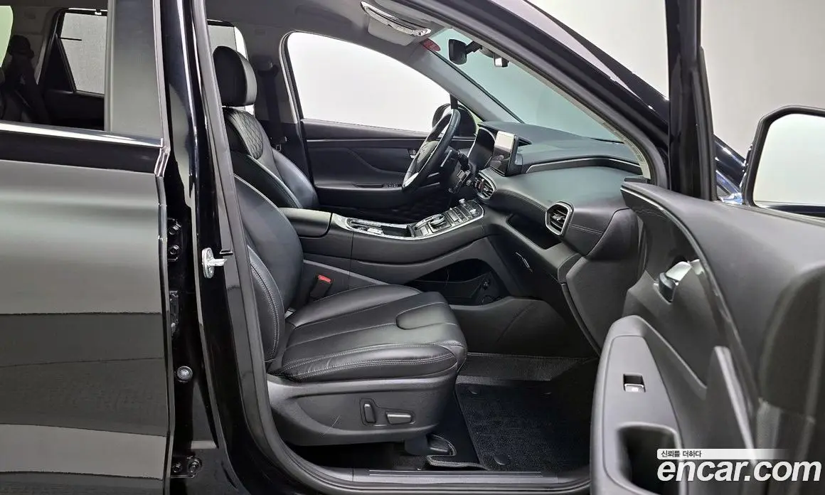 Hyundai Santa Fe 2021 2.2 автомат (гидро), фото 17 Hyundai Santa Fe 2021 2.2 автомат (гидро), фото 17