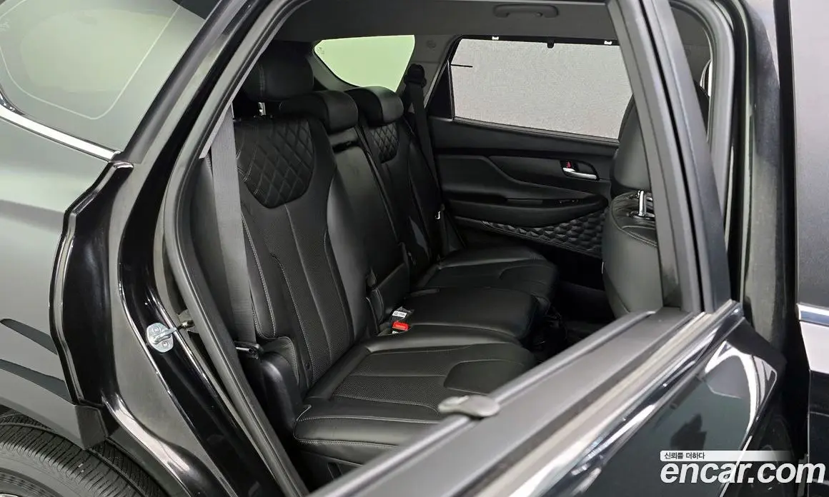 Hyundai Santa Fe 2021 2.2 автомат (гидро), фото 18 Hyundai Santa Fe 2021 2.2 автомат (гидро), фото 18