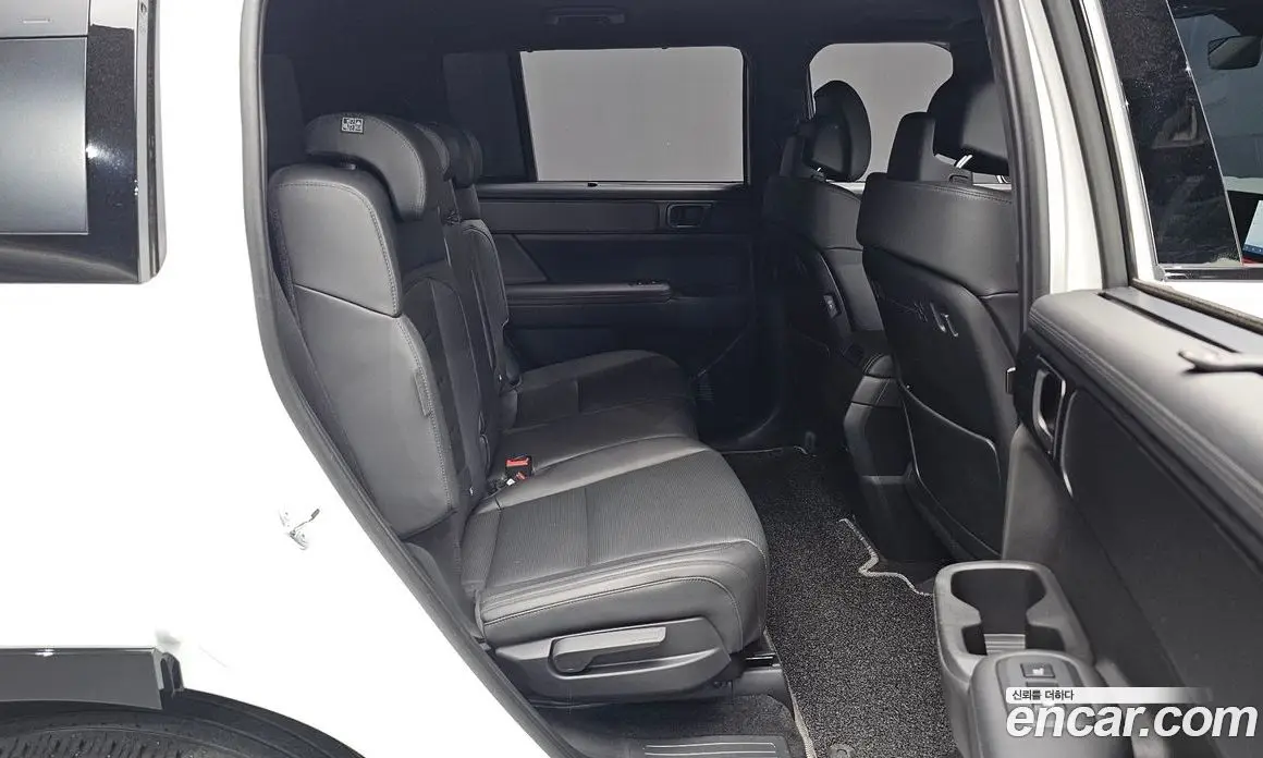 Hyundai Santa Fe 2024 1.6 автомат (гидро), фото 17 Hyundai Santa Fe 2024 1.6 автомат (гидро), фото 17