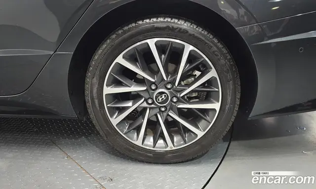 Hyundai Sonata 2020 1.6 автомат (гидро), миниатюра 6 Hyundai Sonata 2020 1.6 автомат (гидро), миниатюра 6