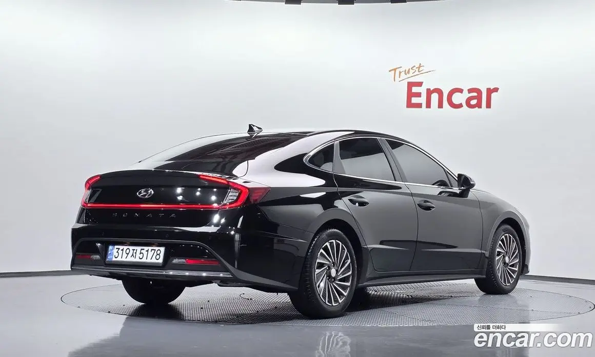 Hyundai Sonata 2022 2.0 автомат (гидро), фото 1 Hyundai Sonata 2022 2.0 автомат (гидро), фото 1
