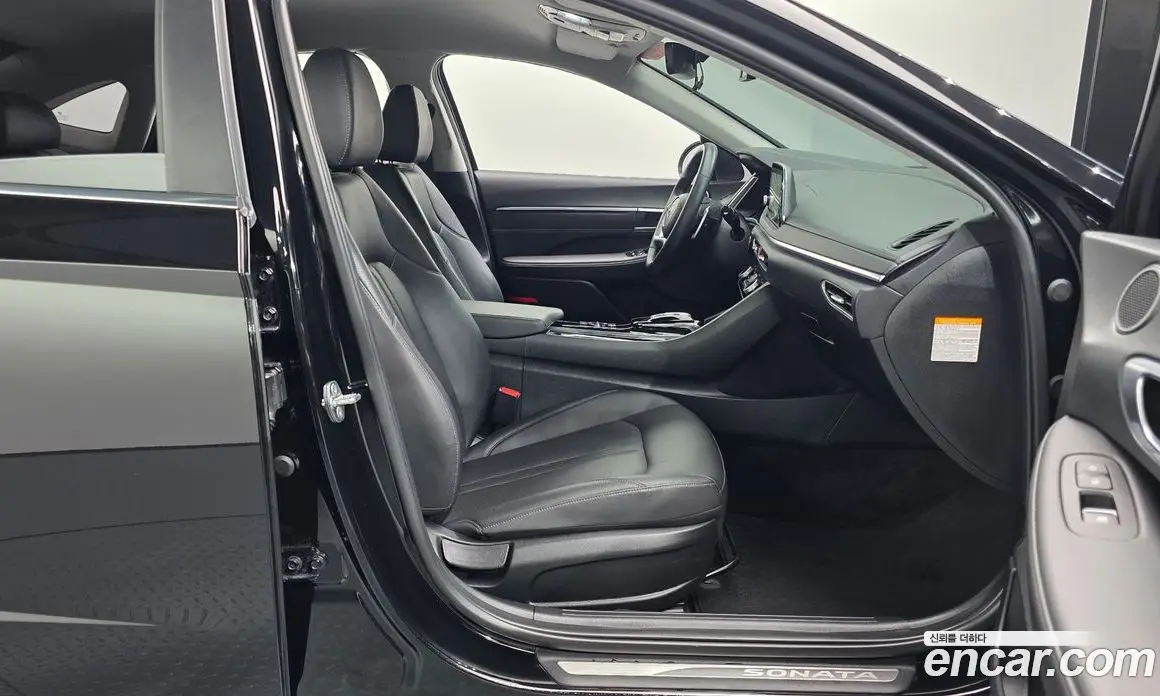 Hyundai Sonata 2022 2.0 автомат (гидро), фото 15 Hyundai Sonata 2022 2.0 автомат (гидро), фото 15