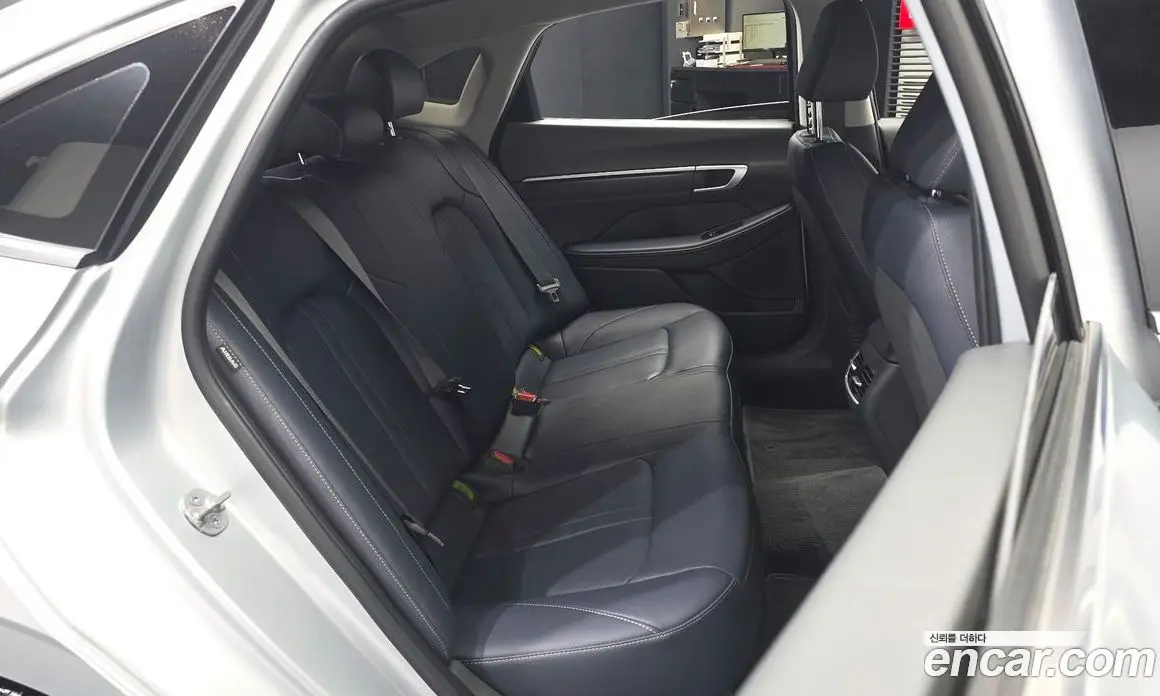 Hyundai Sonata 2025 2.0 автомат (гидро), фото 18