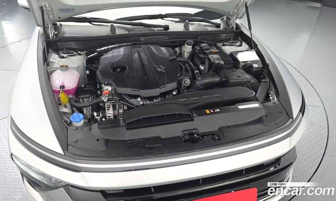 Hyundai Sonata 2025 2.0 автомат (гидро), фото 6