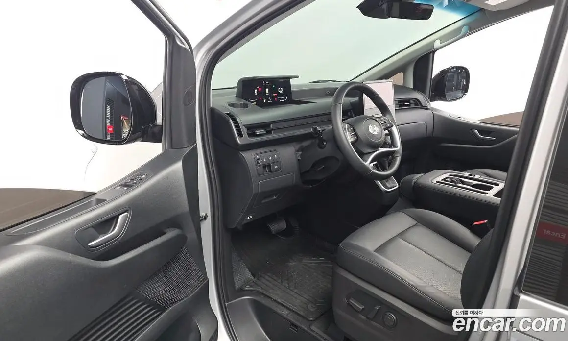 Hyundai Staria 2025 2.2 автомат (гидро), фото 13 Hyundai Staria 2025 2.2 автомат (гидро), фото 13