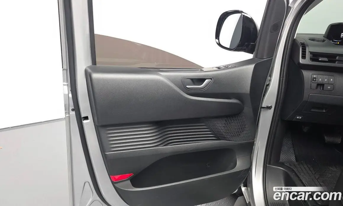 Hyundai Staria 2025 2.2 автомат (гидро), фото 15 Hyundai Staria 2025 2.2 автомат (гидро), фото 15