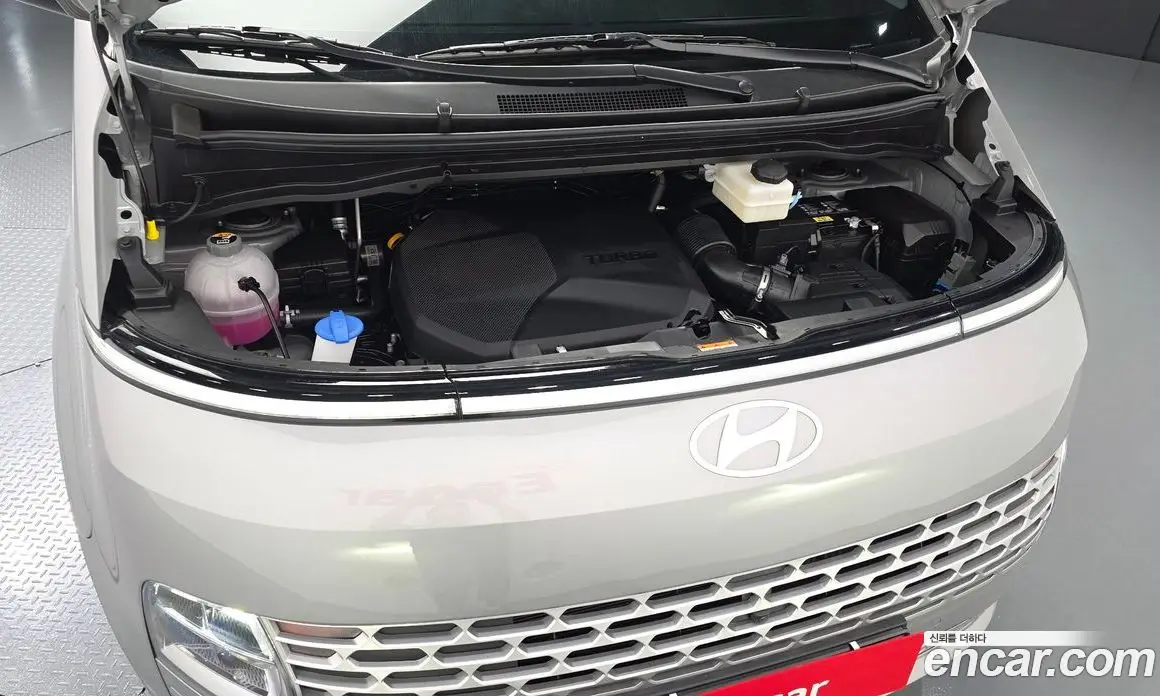 Hyundai Staria 2025 2.2 автомат (гидро), фото 6 Hyundai Staria 2025 2.2 автомат (гидро), фото 6