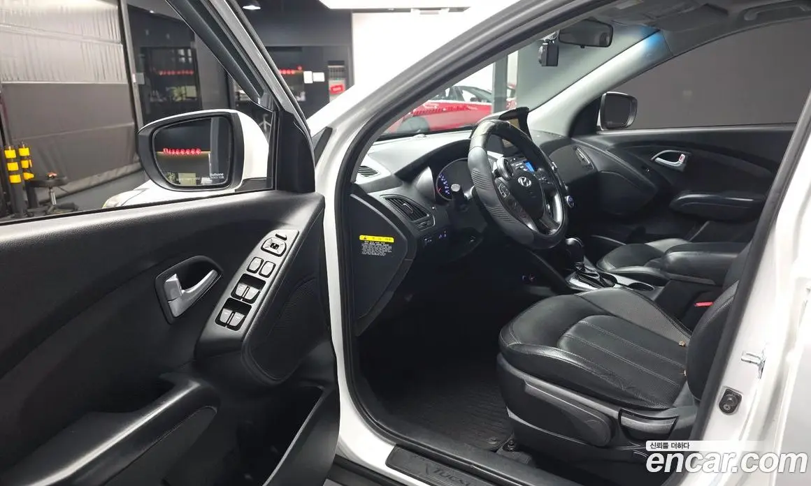 Hyundai Tucson 2014 2.0 автомат (гидро), фото 13