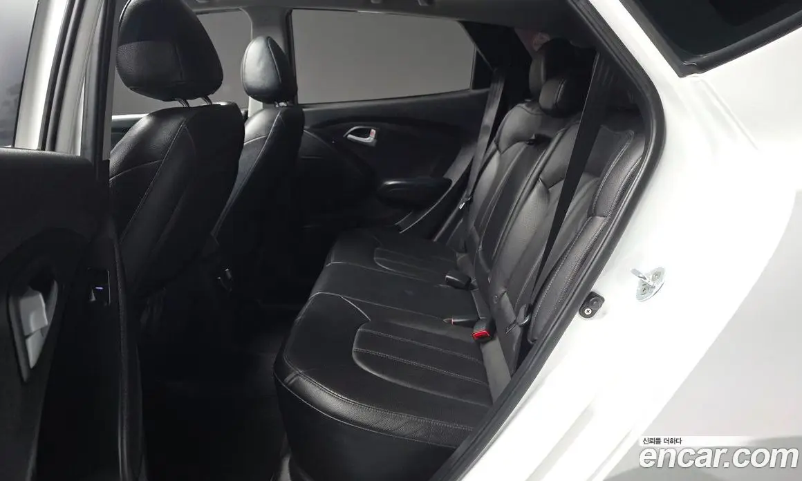 Hyundai Tucson 2014 2.0 автомат (гидро), фото 16