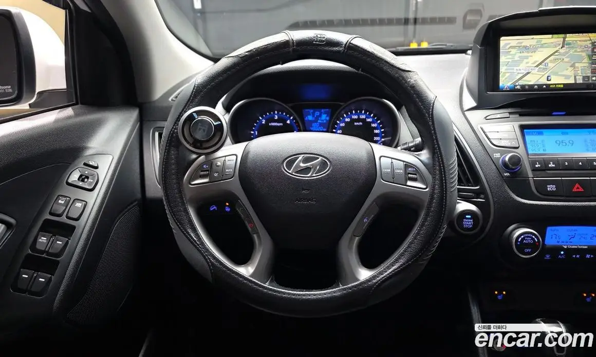 Hyundai Tucson 2014 2.0 автомат (гидро), фото 19
