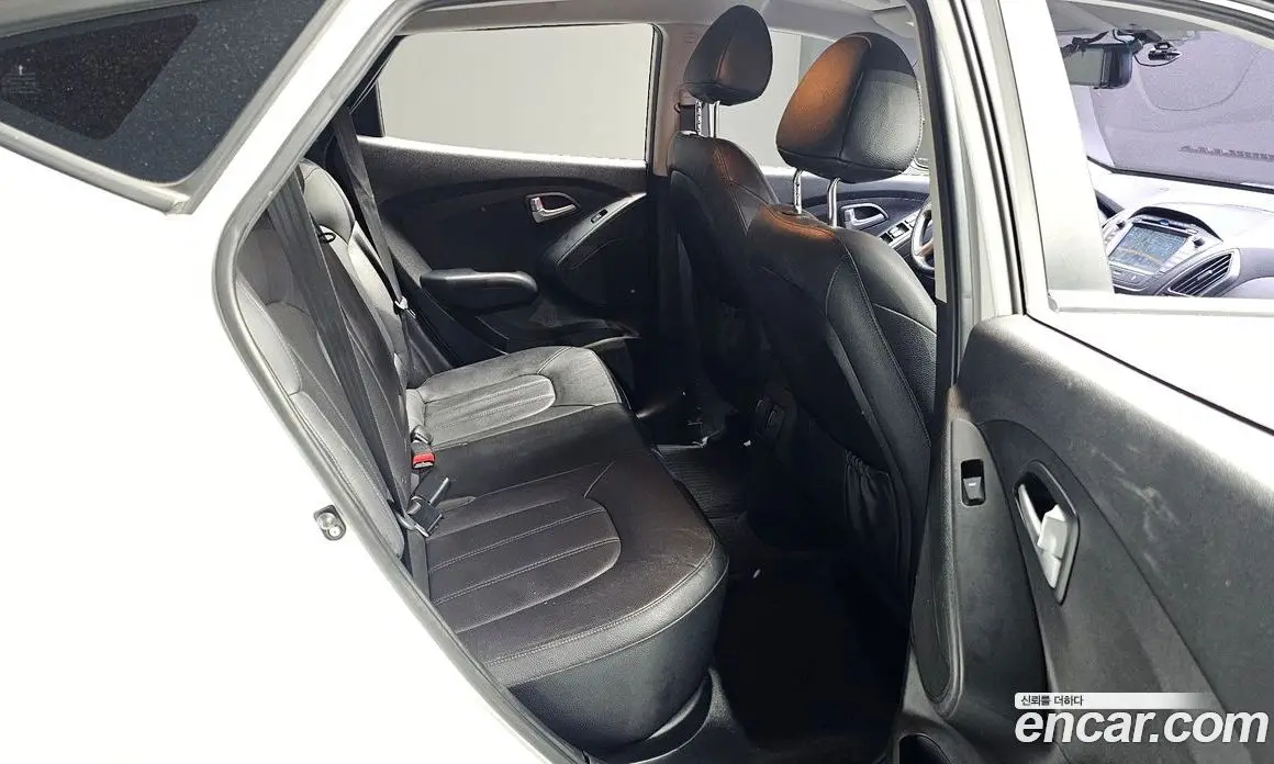 Hyundai Tucson 2015 2.0 автомат (гидро), фото 18 Hyundai Tucson 2015 2.0 автомат (гидро), фото 18