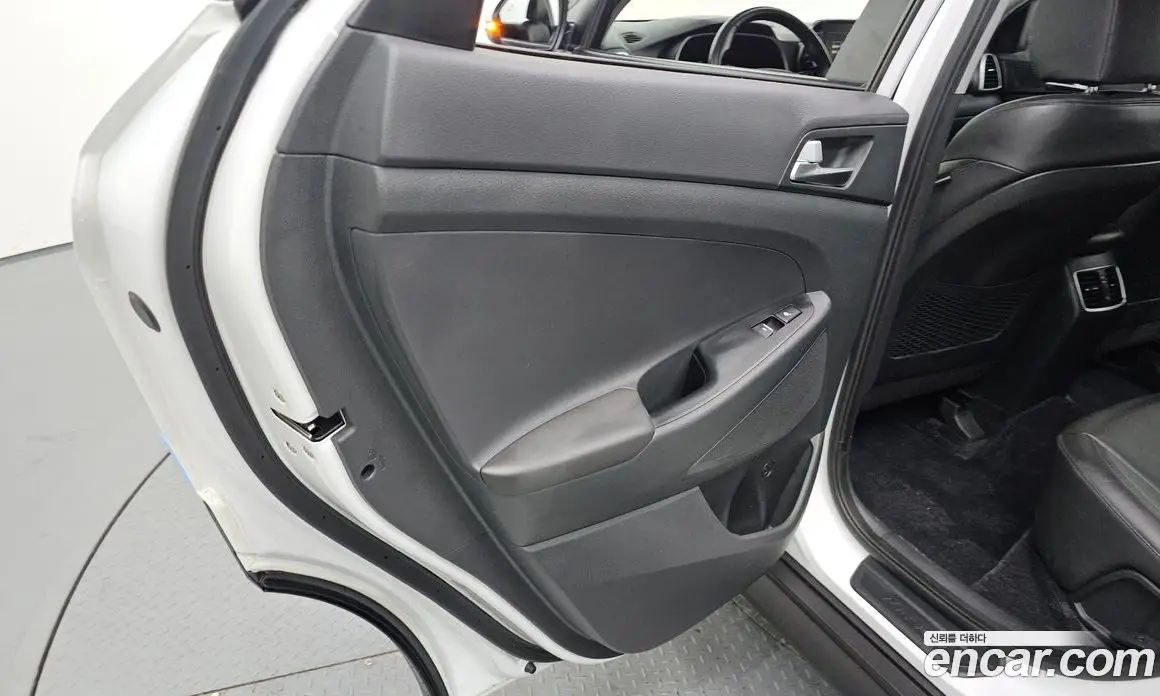 Hyundai Tucson 2020 2.0 автомат (гидро), фото 15