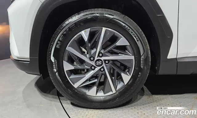 Hyundai Tucson 2021 1.6 автомат (гидро), миниатюра 5