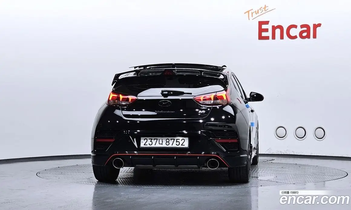 Hyundai Veloster 2021 2.0 автомат (гидро), фото 4 Hyundai Veloster 2021 2.0 автомат (гидро), фото 4