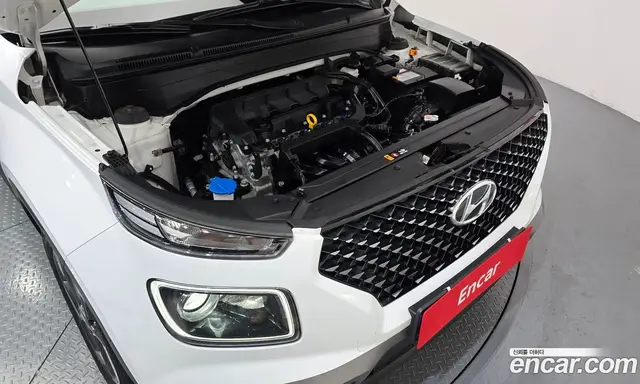Hyundai Venue 2022 1.6 автомат (гидро), миниатюра 6