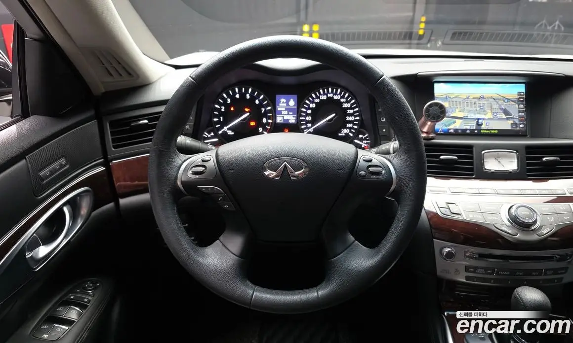 Infiniti Q70 2016 3.7 автомат (гидро), фото 13