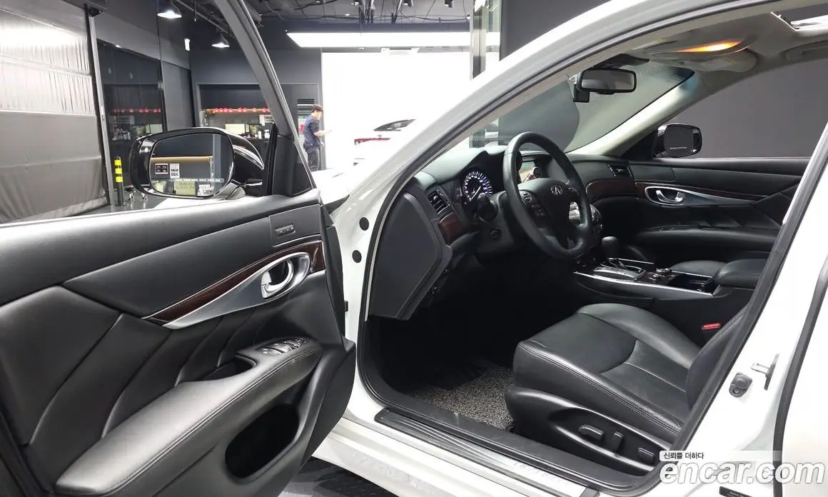 Infiniti Q70 2016 3.7 автомат (гидро), фото 10